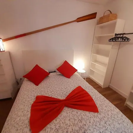 Andra Mari Apartamentu Turistikoak
