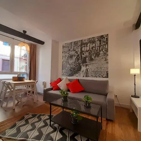 Andra Mari Apartamentu Turistikoak Daire