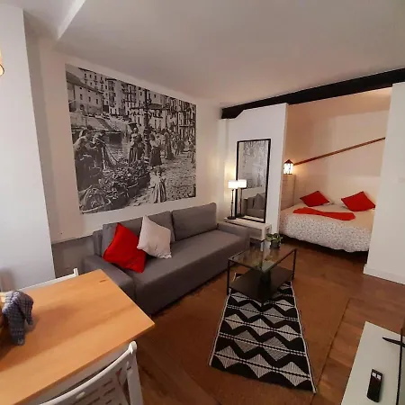 Andra Mari Apartamentu Turistikoak *