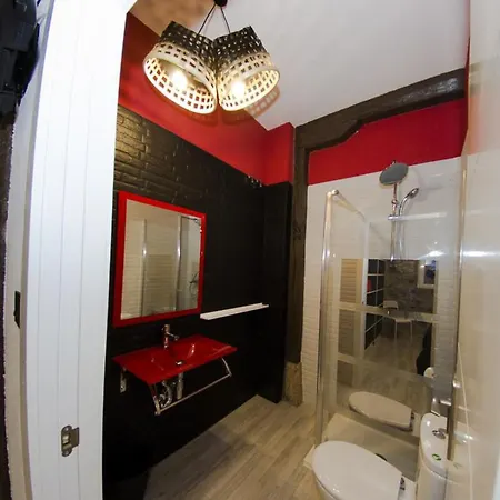 Andra Mari Apartamentu Turistikoak