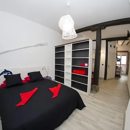 Apartamento Andra Mari Apartamentu Turistikoak *