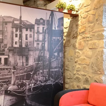 Andra Mari Apartamentu Turistikoak Bermeo