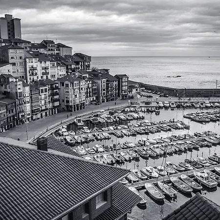 Apartamento Andra Mari Apartamentu Turistikoak *