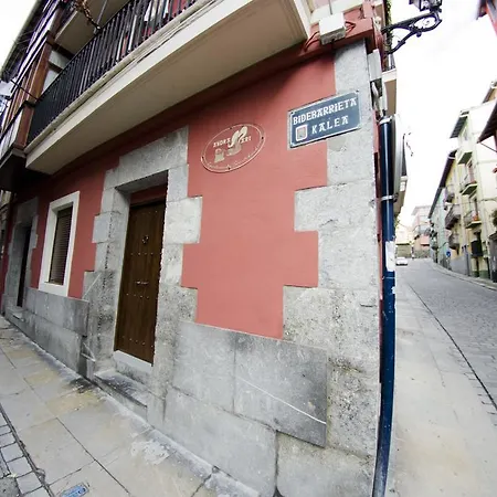 公寓 Andra Mari Apartamentu Turistikoak 贝梅奥