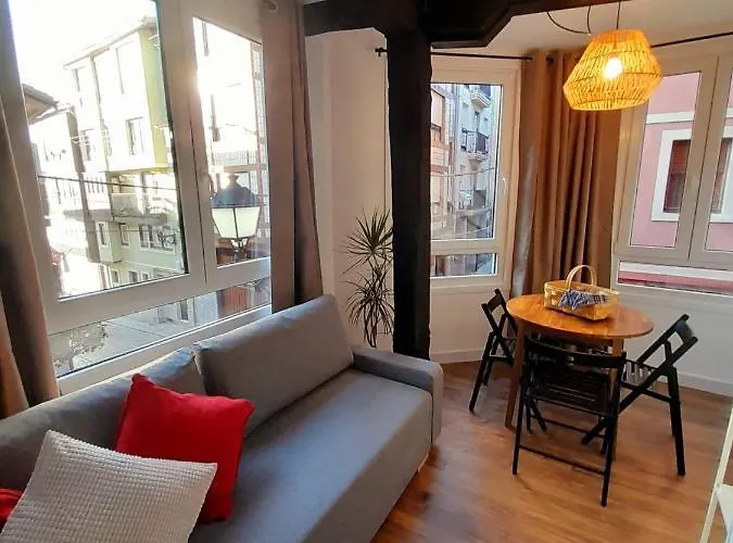 Andra Mari Apartamentu Turistikoak Bermeo