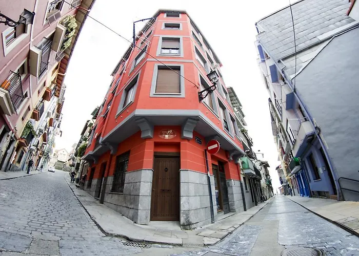 Andra Mari Apartamentu Turistikoak Bermeo