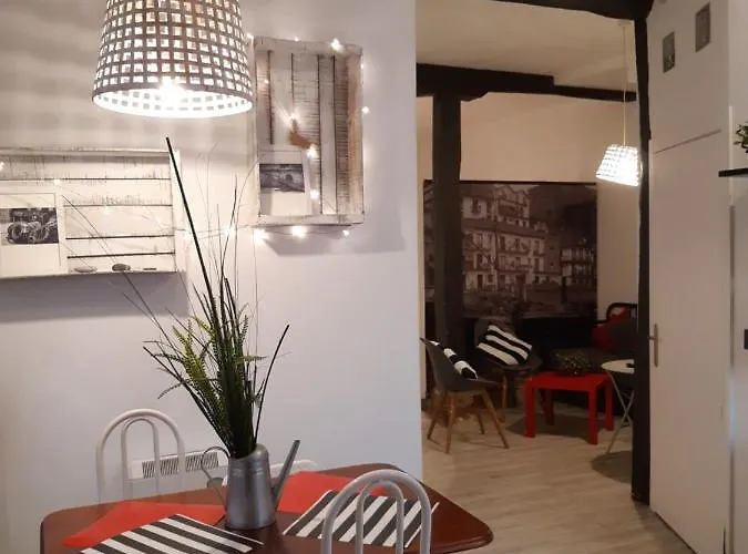 Andra Mari Apartamentu Turistikoak Apartment *