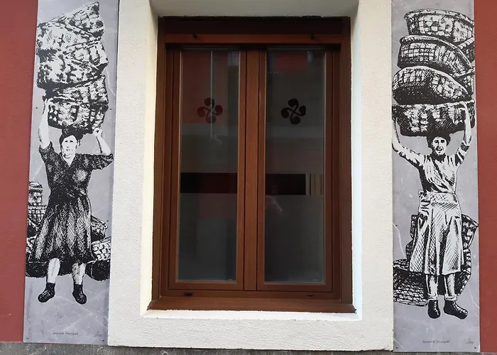Andra Mari Apartamentu Turistikoak Bermeo